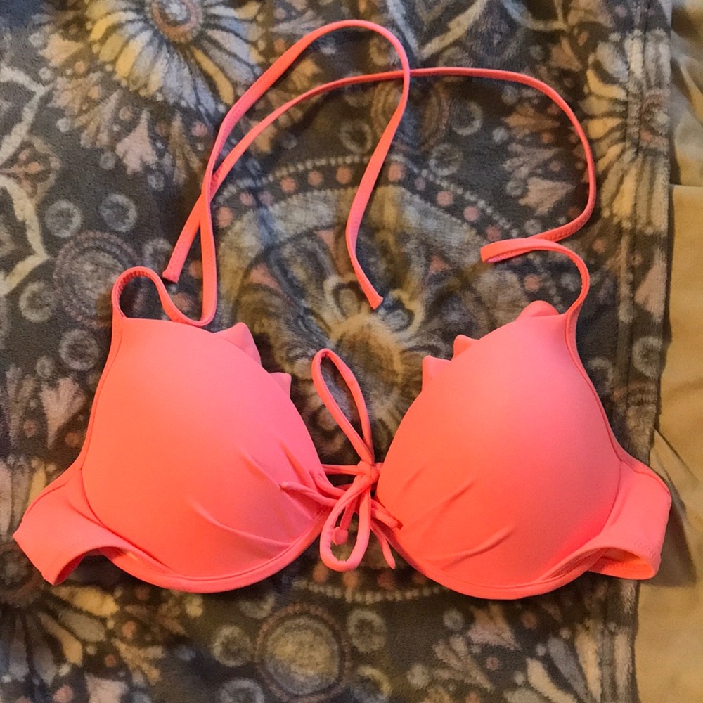 Victoria’s Secret Bikini Top
